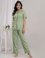 Half Sleeves Collar Neck Green Women Night Suit